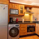 Rentitspain - - Arce 13 Hermoso Balcon Con Vista Al Mar ネルハ
